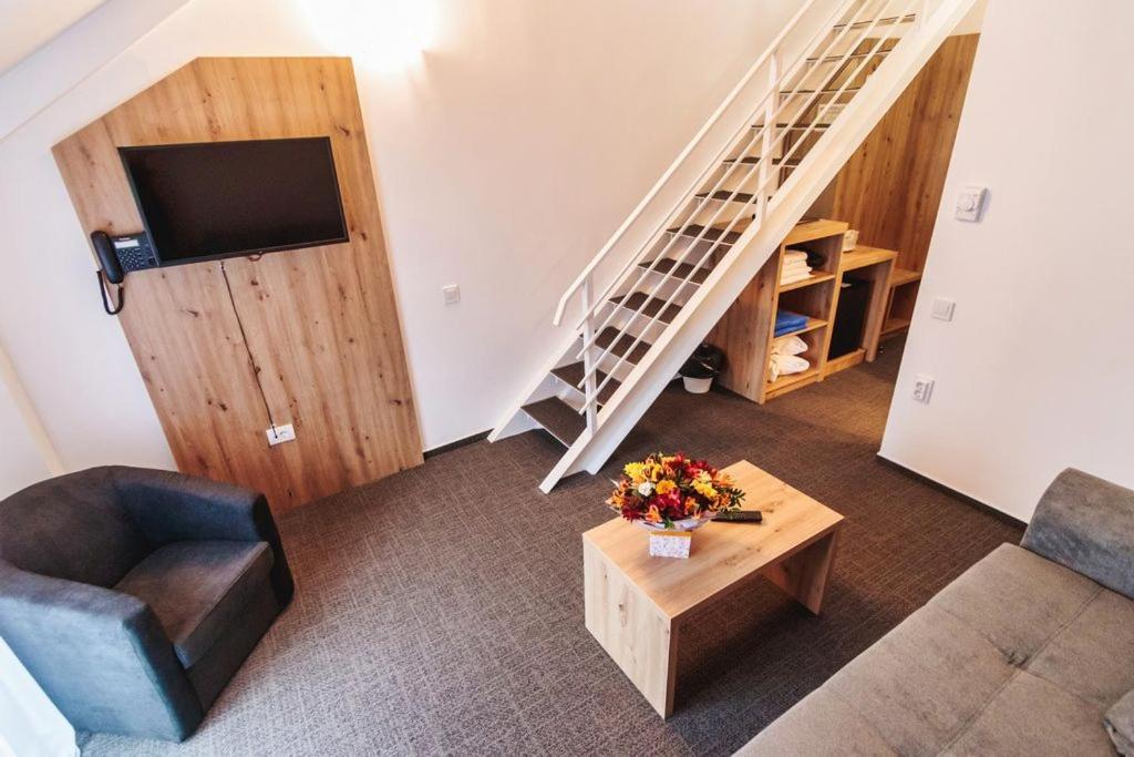 Hotel Domnitei Călimăneşti Zewnętrze zdjęcie